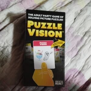 Puzzle Vision Card Game - Black and Yellow